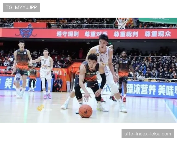 山东队篮板优势击败山西 终结连败提升士气 山东队篮板优势击败山西 终结连败提升士气